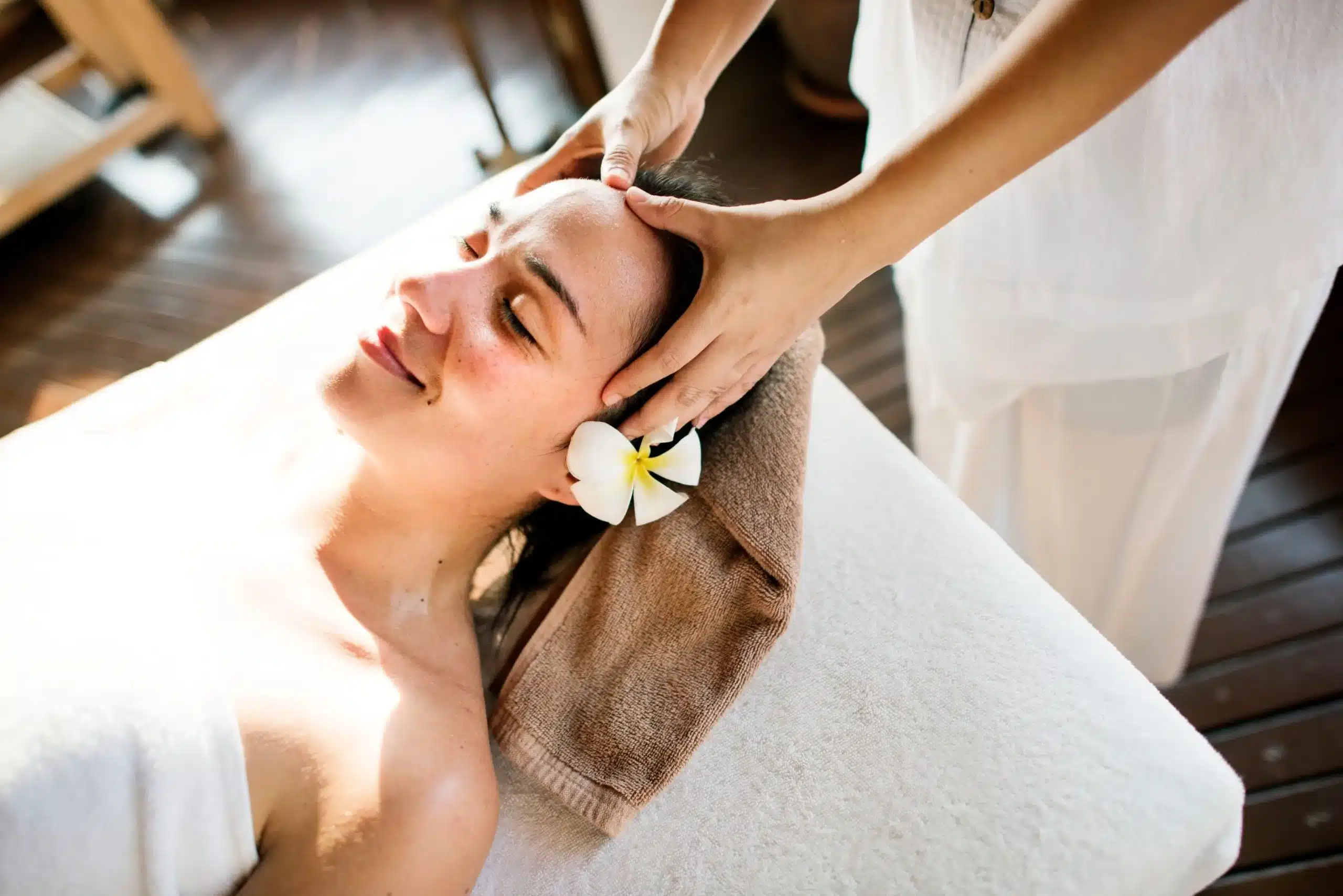 woman-relaxing-from-spa-treatment woman relaxing from spa treatment